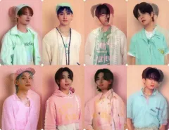 【中古】キャラカード [単品] Stray Kids レンチキュラーフォトカードセット(8枚組) 「Stray Kids JAPAN 2024 SEASON’S GREETINGS 2024 “Air-ful”」 同梱品