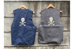 ●Unknown Brothers SKULL&BONE CHAMBRAY VEST (BLACK/BLUE) アンノウン ブラザーズ シャンブレー素材 スカル＆クロスボーン 刺繍（チェーンステッチ） ベスト ジレ（ブラック/ブルー）