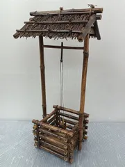 木製井戸型装飾品 高さ約77.5cm つるべ置物 木製井戸型装飾品 高さ約77.5cm つるべ置物 - メルカリ