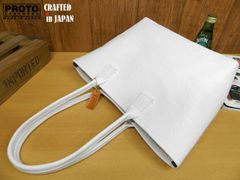 ☆受注生産☆Ｍサイズ真っ白な☆ペイズリー柄レザーのトートバッグ!A4対応ホワイト白ステッチ日本製ハンドメイド裏地付きカスタム牛革