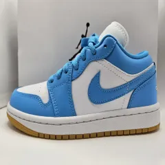 NIKE WMNS AIR JORDAN 1 LOW ジョーダン ロー スニーカー