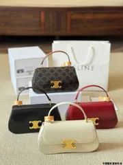 [Celine] ティーン ローラ トリオンフデザイン - 高級牛皮革 | セリーヌ レディースバッグ｜本日限定特価｜新品未使用