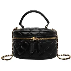 [HARGIO] バニティバッグ ショルダー キルティングバッグ レディース ミニ ショルダーバッグ バニティポーチ コスメバッグ 小さめ メイク ポーチ ブラック ホワイト 黒 白 レザー調 人気 韓国 可愛い 斜めがけ 肩掛け バッグ (ブラ [ブラック]