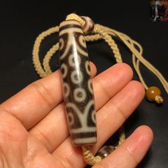 チベット天珠 六眼天珠 十字紋 ネックレス 開運 お守り - メルカリ