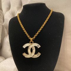 CHANEL　シャネル　ネックレス　ロゴ　ロゴラージサイズ　ゴールド　ヴィンテージ