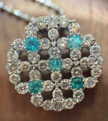 K18WG 天然パライバトルマリン0.217ct ダイヤ0.80ct ネックレス