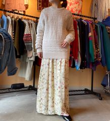 フラワープリント　ロングスカート　シフォン　スリット