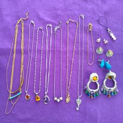 ネックレス　イヤリング　ピアス　アンクレット　まとめ売り
