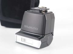 オリンパス OLYMPUS FL-LM3 Flash for OM-D E-M5 Mark II w/ Case [新品同様] #Z5136A
