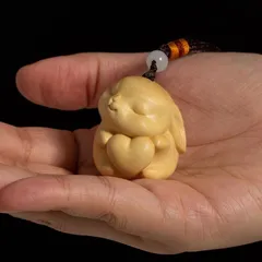 送料無料　提げ物　柘植黄楊彫　虎根付　高さ3.5ｃｍ 送料無料 提げ物 柘植黄楊彫 虎根付 高さ3.5cm 送料無料 提げ