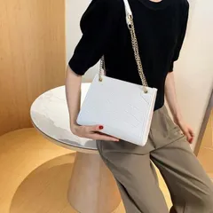 バッグ カバン レディースバッグ ショルダーバッグ ハンドバッグ 斜めがけバッグ ミニバッグ 2way 斜めがけ 手持ち スクエア型 四角 クロコダイル 型押し かわいい 大人可愛い シンプル 大人 上品 おしゃれ アジアン エスニック エキゾチック 大人女子