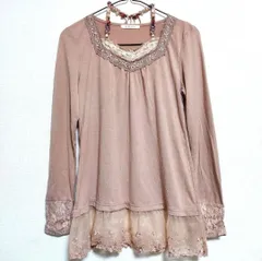 axes femme　アクシーズファム　長袖シャツ　肩ひも　可愛い　お花　くすみピンク　白　ホワイト　レース　Мサイズ