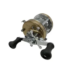 未使用に近い！ABU アブ ガルシア 5500CSロケットシャンパン おまけ付き 未使用に近い！ABU アブ ガルシア 5500CSロケットシャンパン