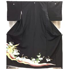 ポリエステル振袖 豪華 金彩 椿 黒 身丈170cm 撥水加工済 躾糸付き