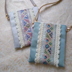 縦長サコッシュ　ショルダーバッグ　インド刺繍リボン