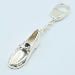 1円 グッチ キーチェーン/キーホルダー シルバー 靴型 ブランド