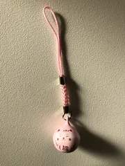 【開運招福】【恋愛運】【幸運】　鈴付き招き猫　ピンク　ストラップ　縁起物