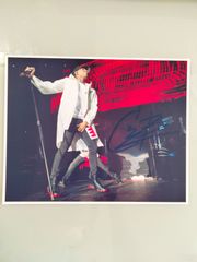 クリス・ブラウン直筆サイン入り超大型写真…Chris Brown クリス・ブラウン直筆サイン入り超大型写真…Chris Brown