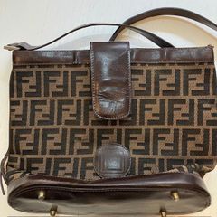 フェンディ　FENDI　＜＜ジャンク品＞＞　ショルダーちぎれ