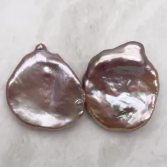 大粒花びらケシパールのピアス/イヤリング 23mm パープル系 紫 ペア バロック 真珠 結婚 ウェディング ブライダル