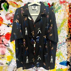 格闘ゲーム デザイン メンズ 半袖 シャツ 柄シャツ 個性的 L XL 夏 新品未使用 レトロ 個性的 奇抜 エモい カットソー 攻め 前衛的 衣類 トップス お洒落 ハイデザイン 格ゲー ストファイ 鉄拳 シャツ 速乾 デザインシャツ 柄 夏 男性 メンズ