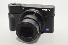 SONY ソニー DSC-RX100M3 - グローバルカメラ - メルカリ