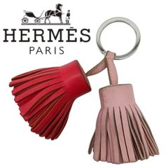 エルメス HERMES カルメン ウノドス チャーム グリーン ピンク - メルカリ