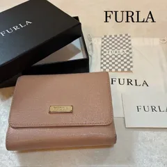 フルラ　FURLA　本革レザー　ベージュピンク　3つ折り財布
