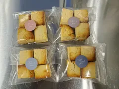 米粉のお菓子　甘酒とメープルのミニスコーン2袋　甘酒スノーボール4袋　オートミールクッキー2袋のサムネイル