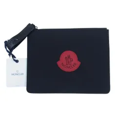 MONCLER モンクレール ハンドバッグ POUCH GM ラバーロゴ ワッペン付き レザー クラッチ セカンド バッグ ブラック系【中古】のサムネイル