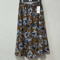 【新品】YECCA VECCA イェッカ ヴェッカ フラワープリント フレアスカート 大花柄　フリーサイズ　ウエスト総ゴム 楽ちんスカート