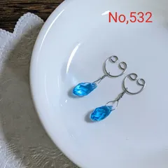 no.532 クリスタルカットドロップ　水 ピアスに見えるイヤリング
