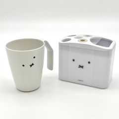 Item thumbnail for item 3ad872f3-2c09-4a58-8122-3630406014a4