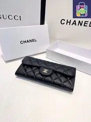 【今日特価】Chanel シャネル クラシック二つ折りシリーズ 牛皮で作り精巧耐久性に優れ触感にも優れる