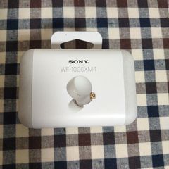 【新品未開封品】SONY ワイヤレスイヤフォン　WF-1000XM4 SM
