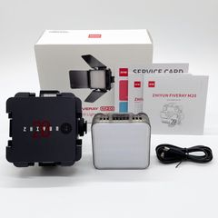 ■元箱付きのほぼ新品 ZHIYUN FLVERAY M20FillLight-CONBO LED ビデオライト 小型 撮影用