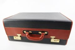 【美品】BOTTEGAVENETA ボッテガヴェネタ マルコポーロ アタッシュケース トランク ハンドバッグ 鞄【RC33】