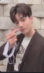 TREASURE BLACK ver. HARUTO 2)THE FIRST STEP:CHAPTER TWO セルフィー