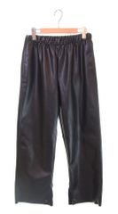エムエムシックス MM6 Maison Margiela 22ss フェイクレザークロップドパンツ メゾンマルジェラ S52KA0333 ボトムスその他 ブラック 103LB-8