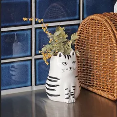 Sceneryvase(シナリーベース) 動物をモチーフにした磁器製のフラワーベース ネコ 【 花瓶 一輪挿し オブジェ 陶器 ホワイト 動物 アニマル 白 置物 インテリア 】