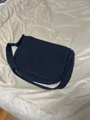 MAZI UNTITLED(マジアンタイトルド) ランナーズバック キャンバス ブラック