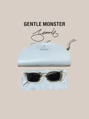 2025年最新】gentle monster jennieの人気アイテム - メルカリ