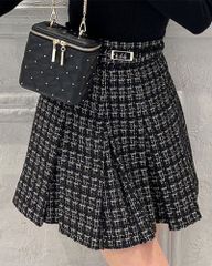 Item thumbnail for item 9899a2a5-1bd3-4280-af54-0b45c9aca469