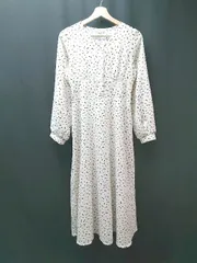 ◇ RAY CASSIN FAVORI バックウエストゴム ネックボタン 花柄 長袖 ロング ワンピース サイズFREE ホワイト系 レディース E  【1308160037560】