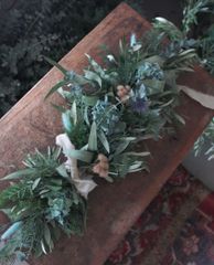 SALE！/70cm/シンプルなブルーグリーンの縦長スワッグ/クリスマス/オリーブ/壁掛け/生花/ドライ/わにわにの花屋
