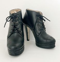 シャネル　CHANEL レースアップブーツ　38