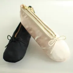 まる様専用　バレエの発表会のギフトやプレゼントに！ サテンバレエシューズポーチ