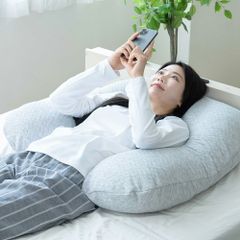 【新品※ショップ出品】スマホがみやすい包まれまくら