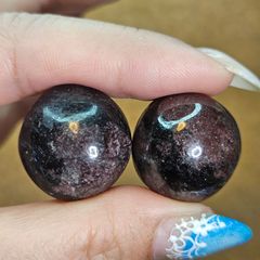 大きめ！虹入り！2個セット】最強魔除け 天然石 モリオン 丸玉85