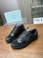 新品 PRADA クリスタル付 プラダ ダウンタウン レザー スニーカー ブラック